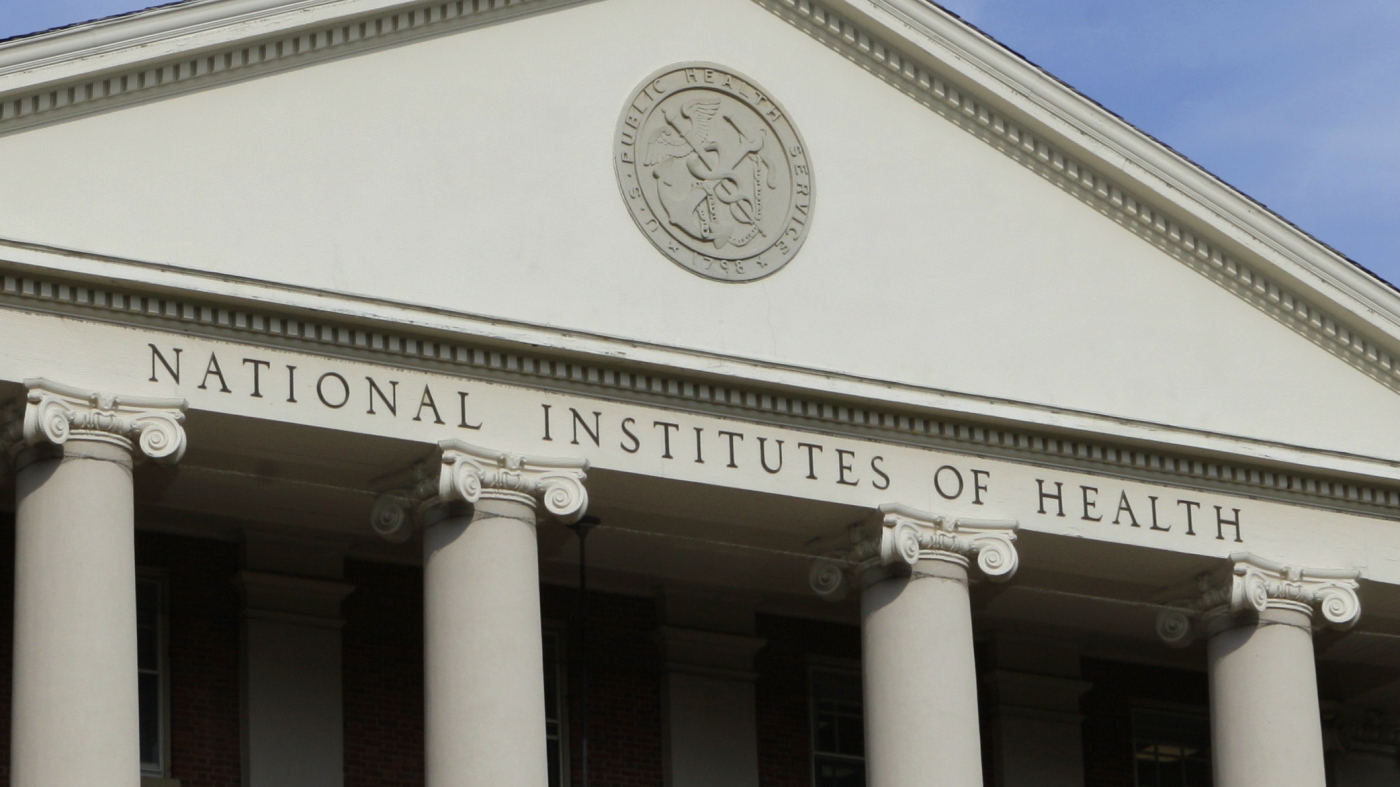 NIH funding freeze stalls $1.5 billion in medical analysis grant funding : Pictures