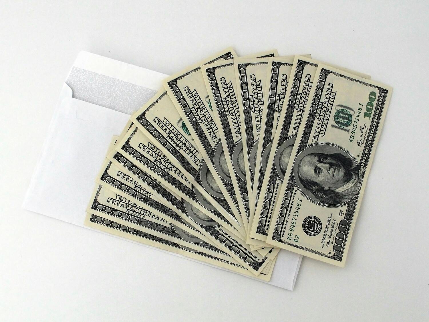 These 6 Funds Hacks Backfire on Seniors Each Time